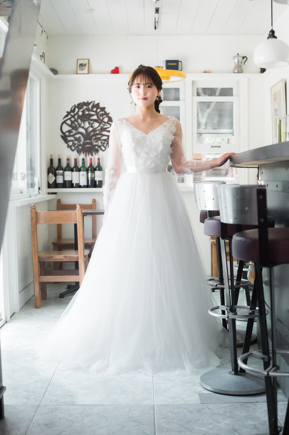 軽井沢の貸切カフェでドレス姿を美しく撮影したフォトウェディング